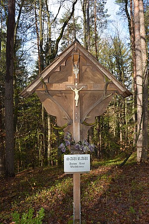 Das neue Waldkreuz.